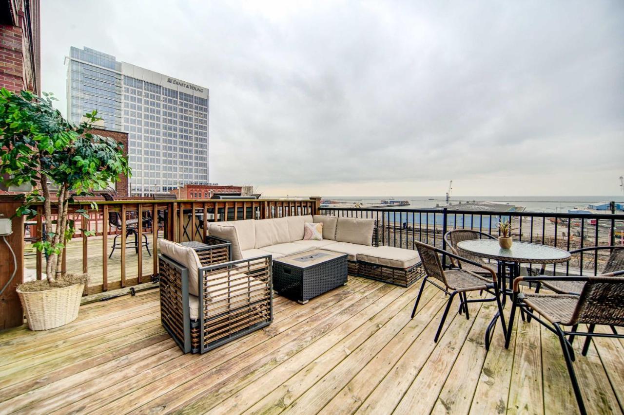Waterfront Cleveland Apt About 1 Mi To Downtown Exterior photo